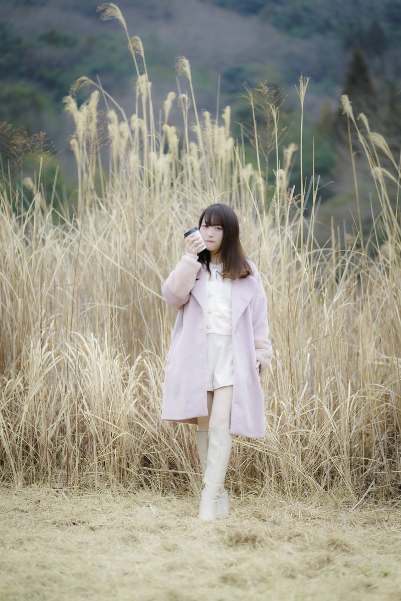 ハクシ tweet media