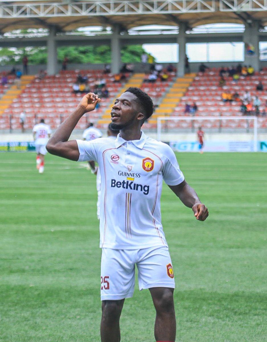 Olaiya Azeez Lawal tweet media