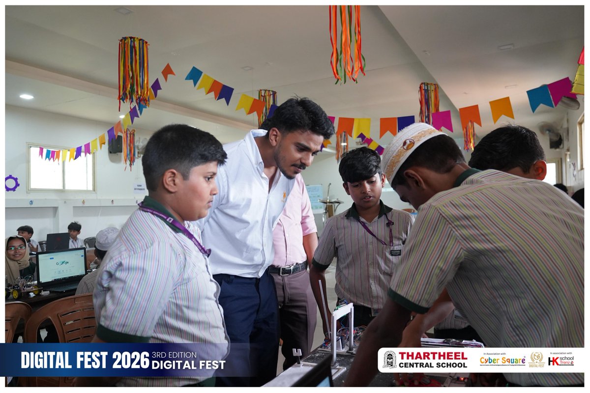 Cyber Square - AI & Robotics for Schools tweet media