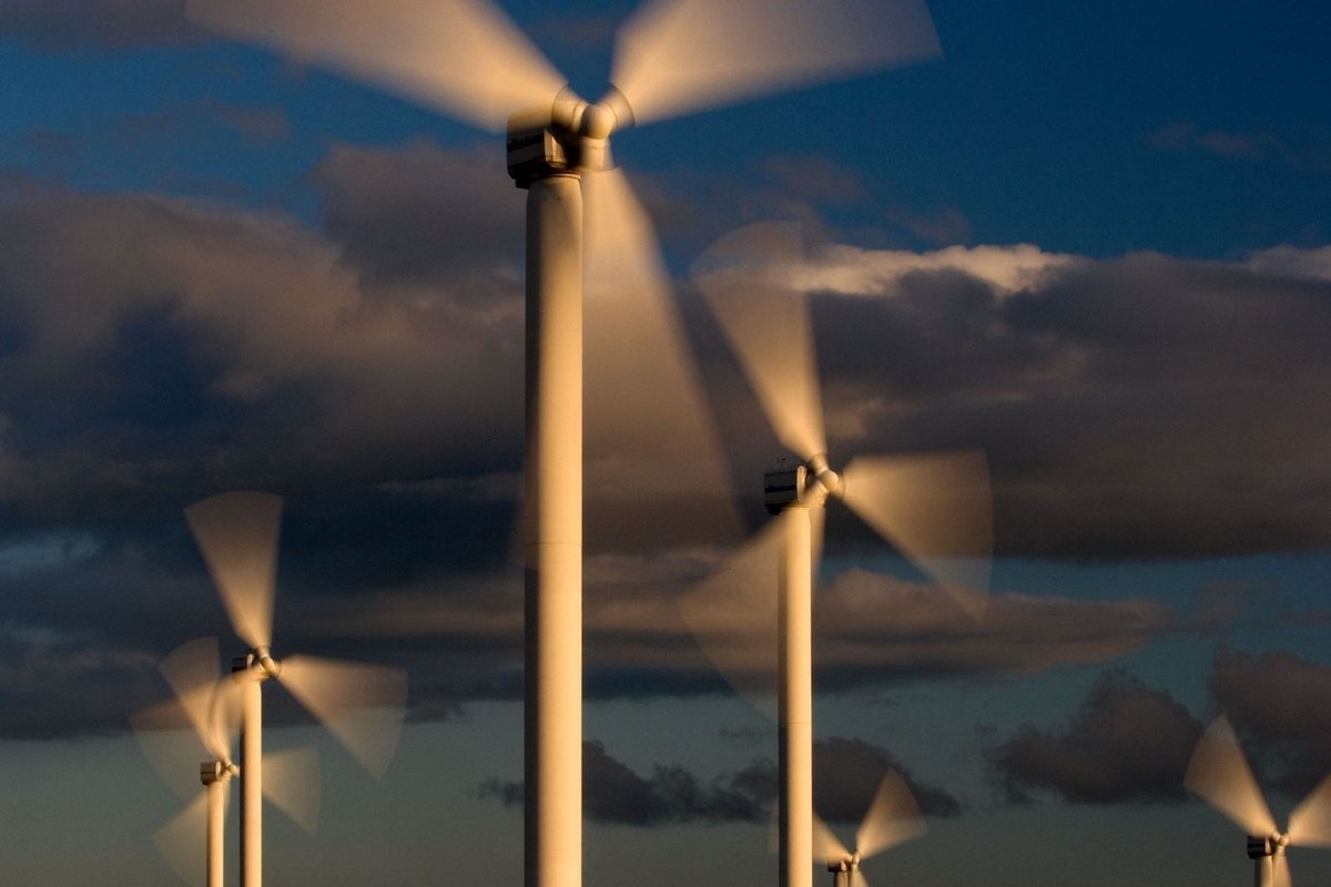 Carbon Brief tweet media