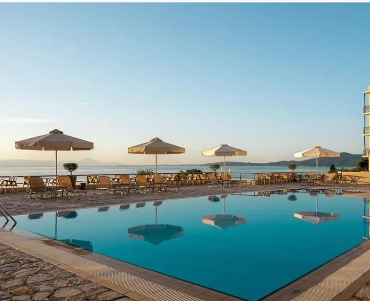 Bayview Shopping Centre tweet media