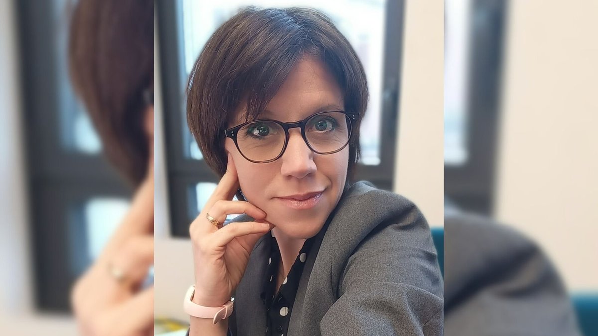 OUR(S) | Le média de la communication tweet media