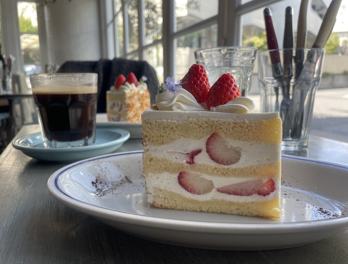 moeko | ディレクションもするWebデザイナー tweet media