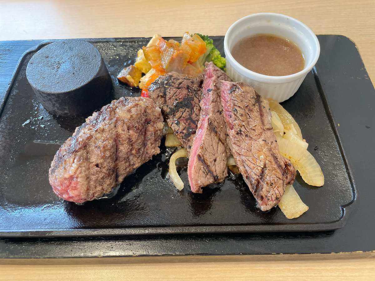 おもちもち tweet media