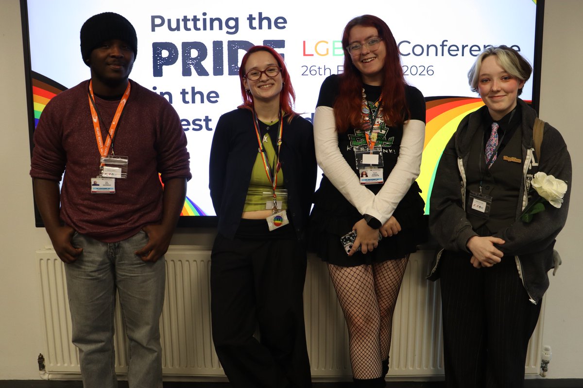 Stratford-upon-Avon College tweet media