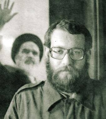 معجون مرگ، به کام مجری قتل‌عام دی ماه ۱۴۰۴  هم ریخته شد و همه چیز تازه شروع شده است.
نسیم خنک کوتاهی بر داغ بی پایان سوگواران.
بیش باد.