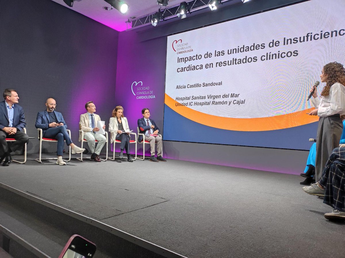 secardiologia's tweet photo. Hoy en la #CasaDelCorazón nuevas evidencias en cardiología: impacto estratégico en la gestión sanitaria. 

🚩Revisión de la evidencia clave más reciente
🚩Traducción de esa evidencia en cambios concretos 
🚩Debate con gestores y aseguradoras sobre el impacto en costes, resultados y organización.

➕información: https://t.co/hz4tIiXpmu

@almucastro01 @rmartinreyes @domingomarzal @BaqueroMario @esthermerinola