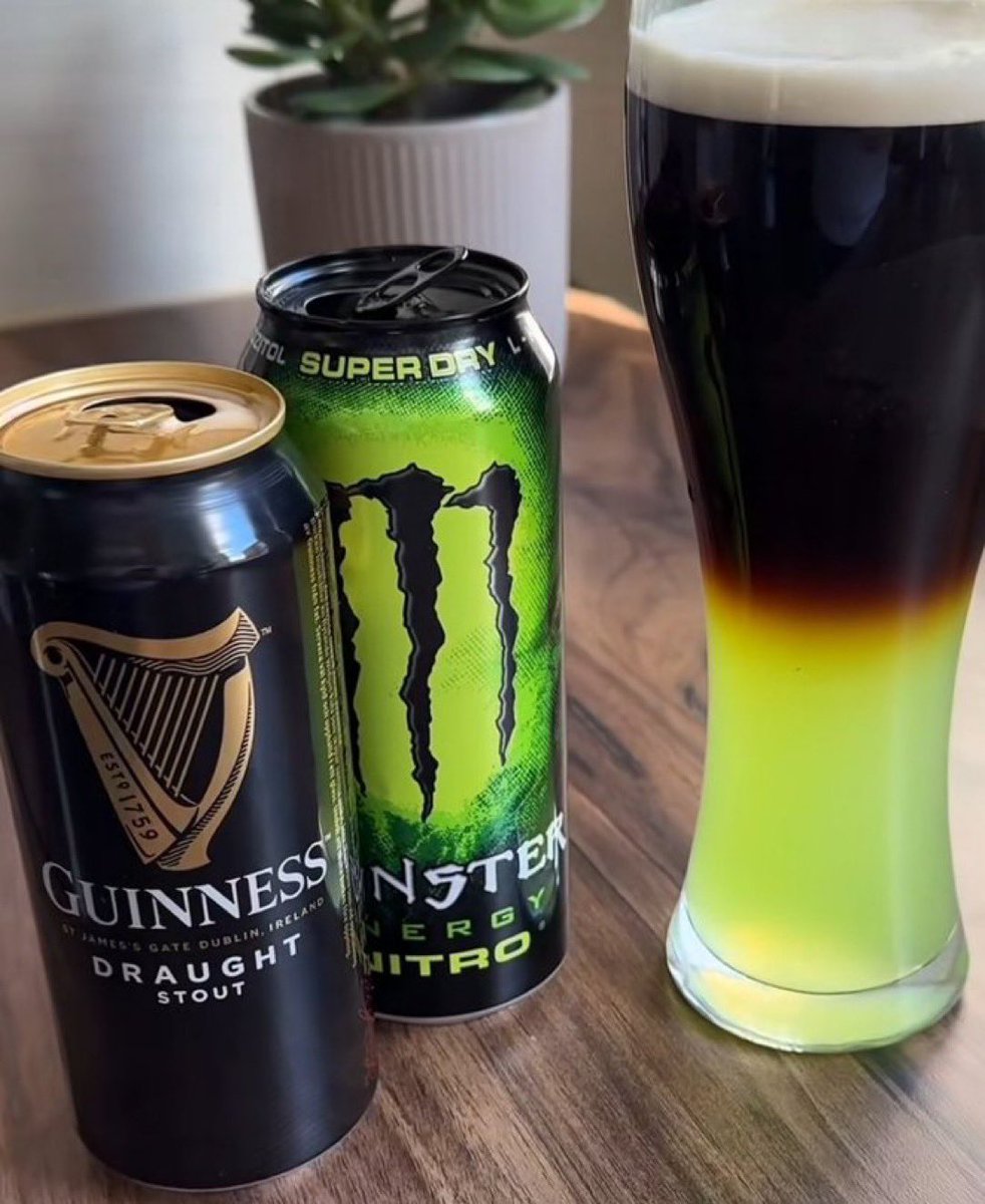 NoContextBrits's tweet image. Happy #StPatricksDay everyone.