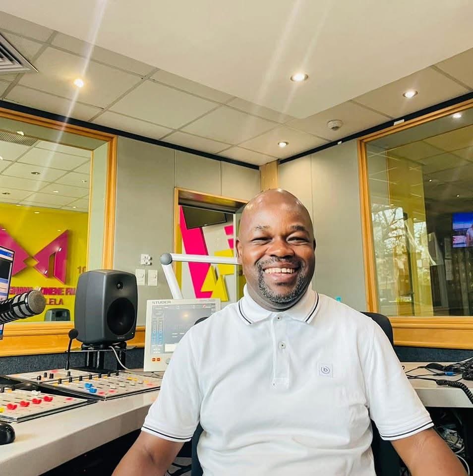 Munghana Lonene FM tweet media