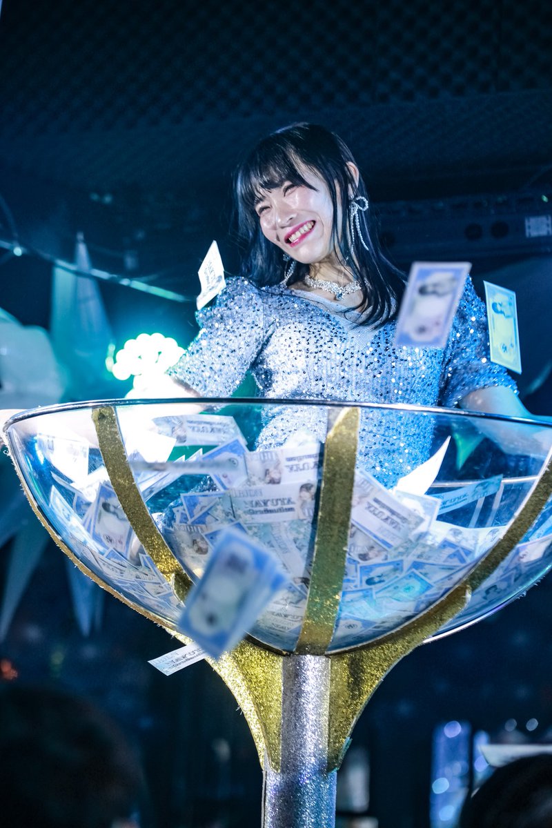 #バーレスク大阪
なゆたちゃん卒業イベント
100×100マティーニ🍸( ´∀｀)