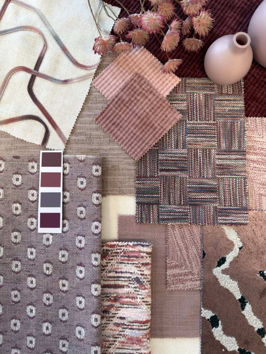 Purple is making a comeback, so take a look at this rich, enveloping hue and what shades they can be combined with

Find out more about all our bespoke soft furnishings at curtaincraft.co.uk or contractcurtains.co.uk

#bespokefabric #homeinteriors #homedesign #printedfabric