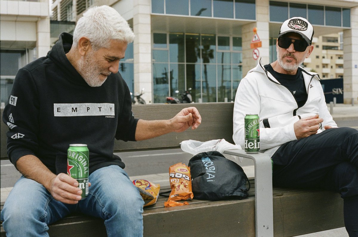 Alex Farfuri tweet media