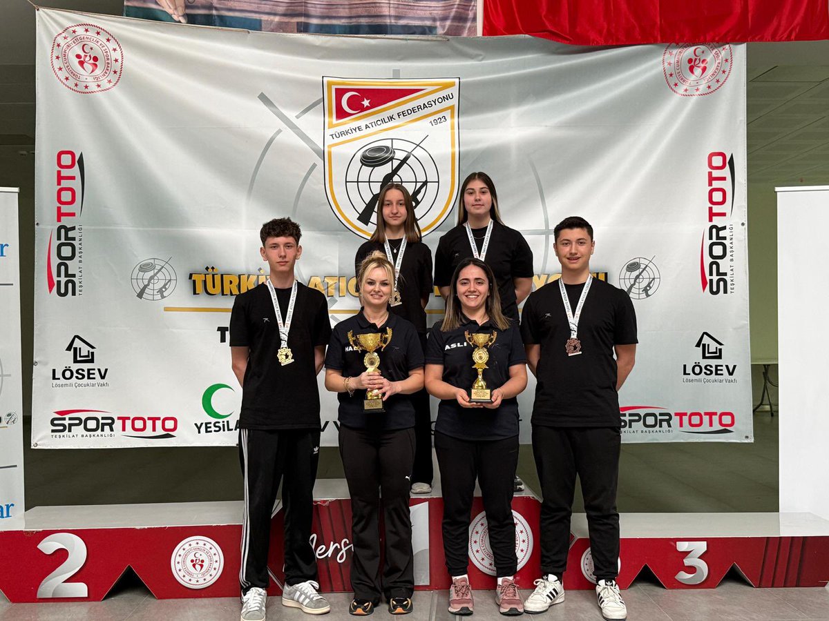 Havalı Silahlar Coşkun Abiş Kupası
10-15 Mart 2026/Mersin

*U15 Karışık Takım Kategorisi;
Dilay Yıldız/Yağız Temel🥇

*U18 Karışık Takım Kategorisi; 
Ceyli Pınar Özdemir/Toprak Yiğit Bahşi 🥉 olmuşlardır.

Sporcularımızı ve antrenörlerimizi tebrik ederiz.