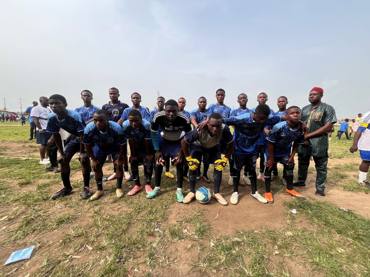 openfieldcam's tweet photo. Young Stars had a tough encounter against Waspito, but their resilience paid off. With determination and grit, they pushed through and sealed the game with a hard‑fought 1:0 victory.  #YoungStars #Victory #TeamSpirit https://t.co/1jQl9vZ13x