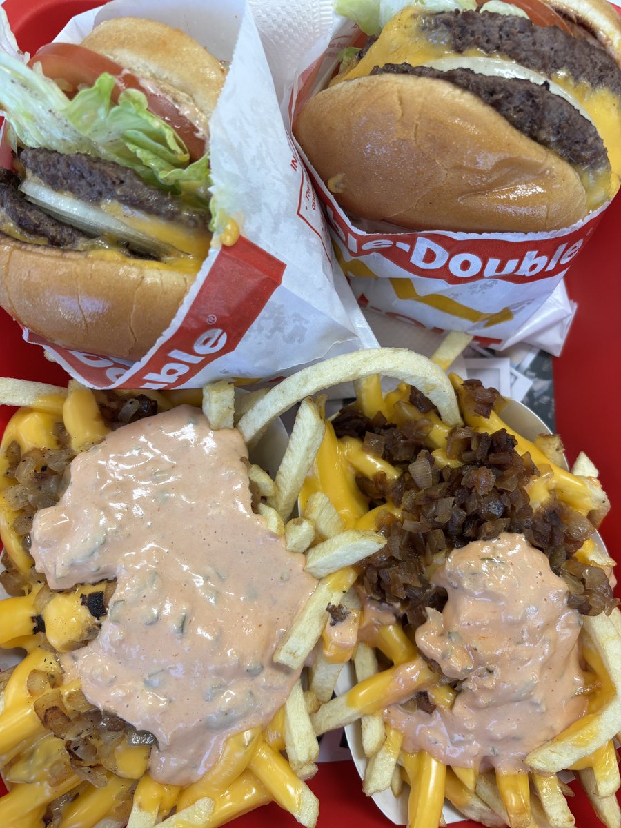 Fun Man Fung tweet media