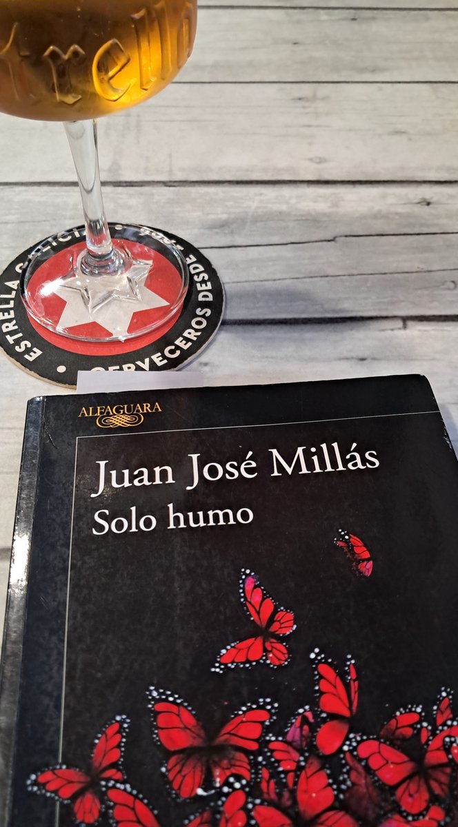 UolFree's tweet photo. #JuanJoséMillás. #SoloHumo . https://t.co/BOBRzosZO0