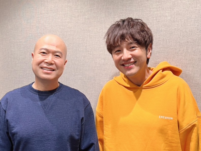 interfm_step's tweet image. こんばんは。今夜の #stepbystep のお客さまは #ゆず の #北川悠仁 さん！番組初登場です。3月11日にニューアルバム「心音」をリリースしたゆずのおふたり。キャリア初となる“全曲新曲”アルバムは、どんなキッカケで誕生したのか？また「心音」に込めた想い、ジャケット撮影秘話など、お伺いします♪