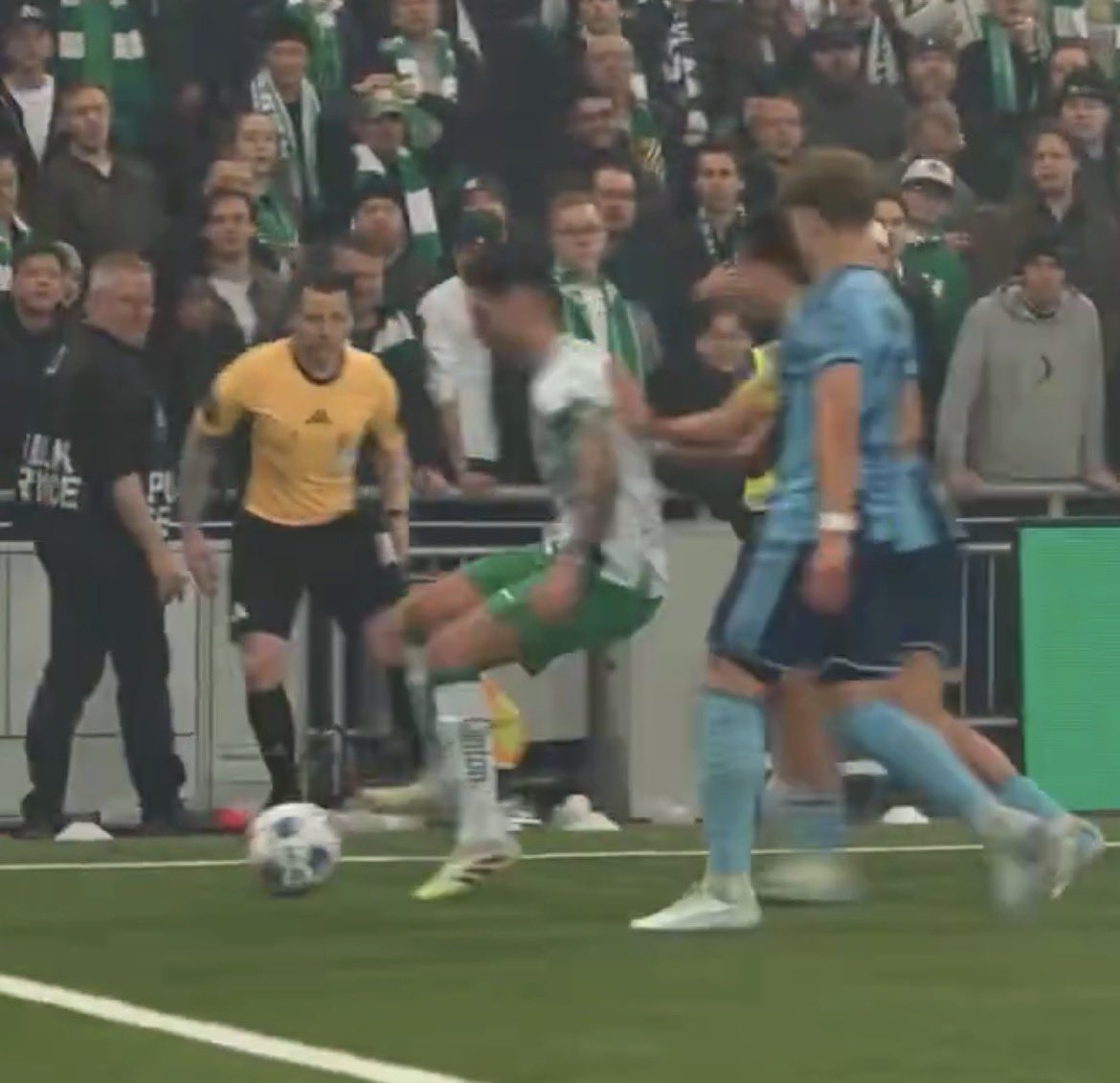 10 april 1889 tweet media