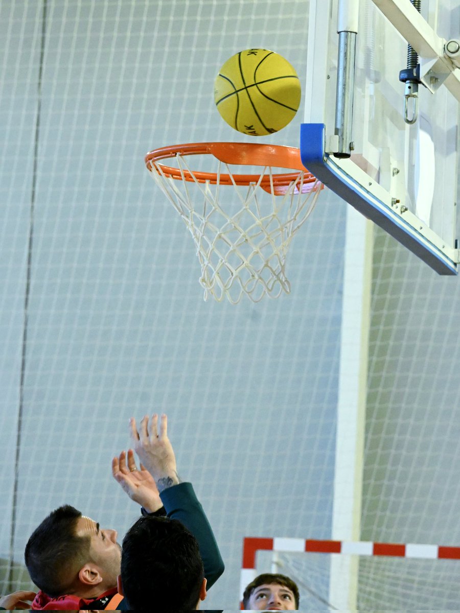 Zambú CFS Pinatar Cerramientos Abatibles tweet media