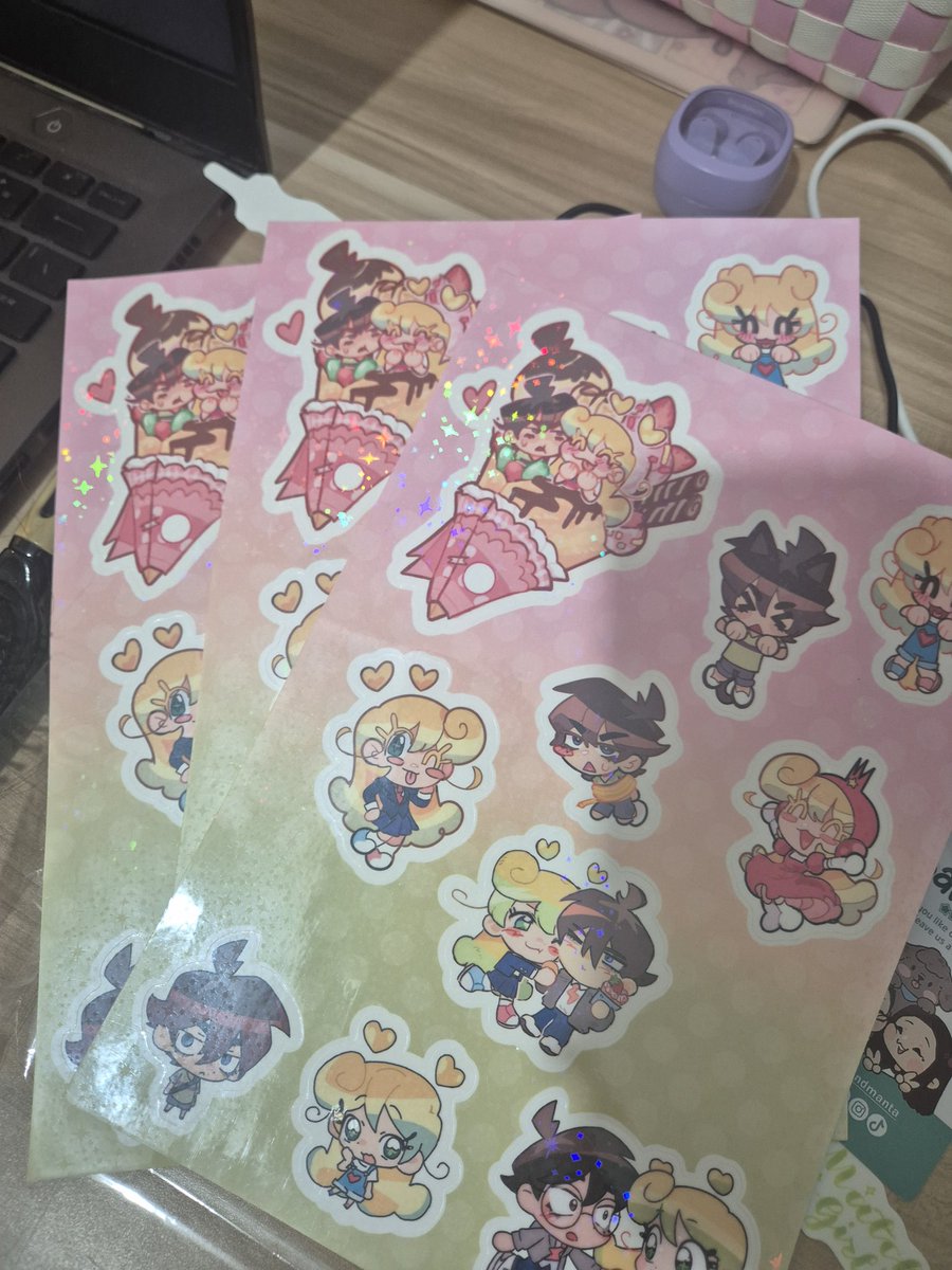 rookie/zziz 👽 tweet media