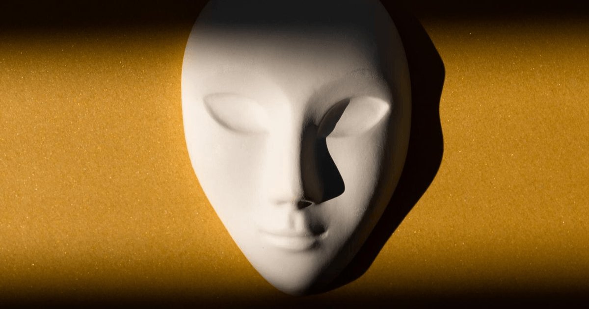 AuthorMSterling's tweet photo. Grief isn't a one-size-fits-all experience especially for those navigating life through a #neurodivergent lens.

Meet Alex, who decides it's OK to take the #mask off to grieve. 

Listen here: https://t.co/aKnqOjhNdv

#NeurodivergentGrief
#AutismAndLoss
#SpeakYourGrief https://t.co/g72nWexJO3