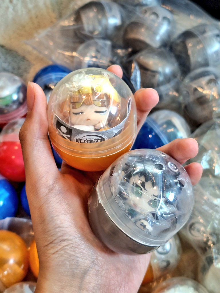 ʚ KNY Omutan กาชานอน vol.12 ɞ ✱ #ชอนอมาอัปเดต 
ในที่สุดเด็ก ๆ ก็เดินทางมาถึงมือชอนอครบถ้วนทั้ง 8 ชุดแล้วค้าบ พอดีตัวกล่องแพคชอนอมีไม่พอ ได้ทำการสั่งซื้อไปแล้วเรียบร้อยค่ะ หากกล่องมาถึงแล้วชอนอจะรีบแพคจัดส่งให้ทันที ไม่นานเกินรอแน่นอนค่า น่ารักกันทุกน้องเลย 😍✨️✨️