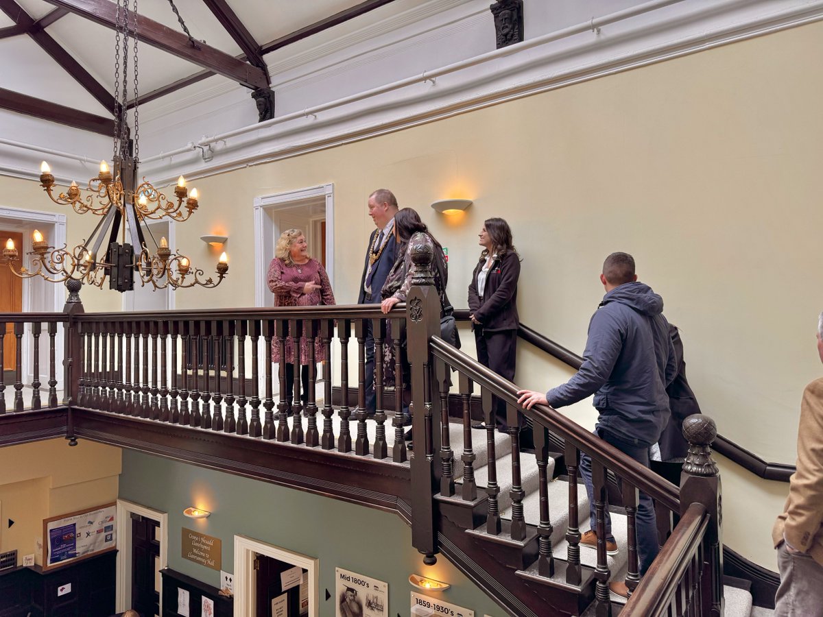 Llanrumney Hall tweet media