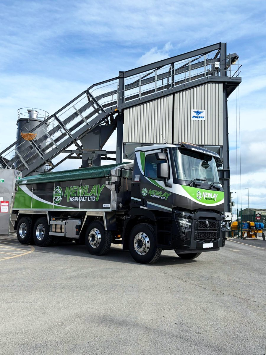 Thompsons tweet media