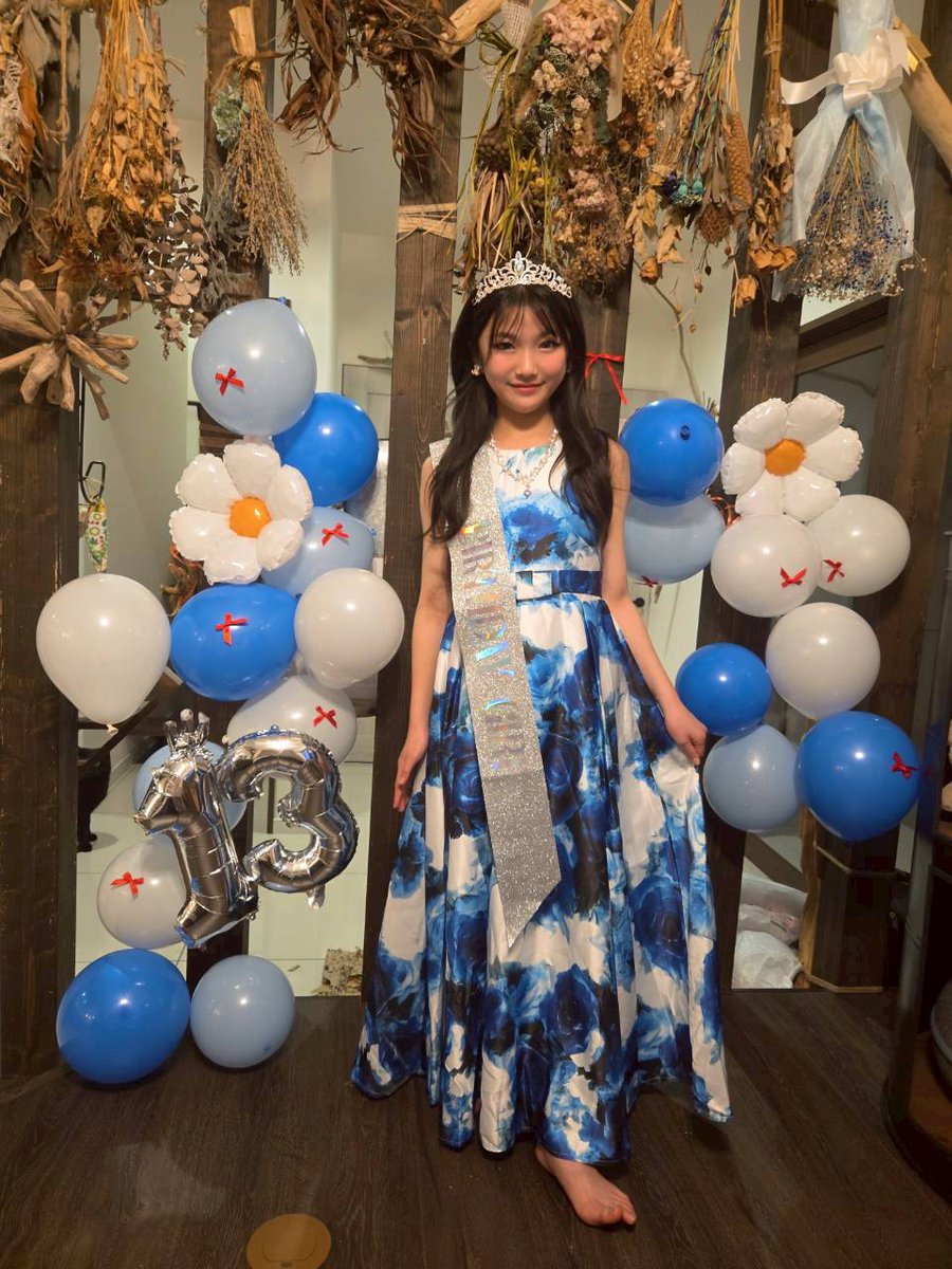 RIONA00317's tweet image. こんばんわ🌃✨
お祝いﾒｯｾｰｼﾞたくさんいただいて…
ほんとに幸せいっぱい…🥹🩷*
今日のダンスレッスンめっっちゃ頑張れそう💕✨
13歳になったRIONAをこれからもよろしくね❤
#birthdaygirl
#13yearsold
#RIONA