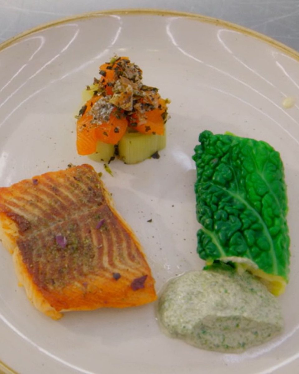 british_trout's tweet image. Thanks to chef Mark O'Brien for showcasing using all parts of a whole trout on #MasterchefProfessionals last night. It looked sensational! 

bbc.co.uk/iplayer/episod…

#shoutoutforbritishtrout #trout #masterchef #chefs #zerowaste #sustainablefish