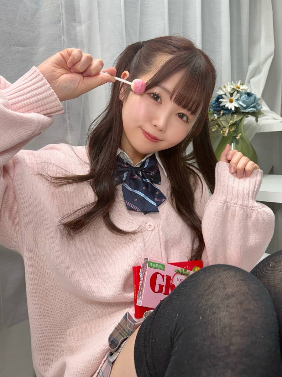 【公式】ラブコメしないと出られない部屋@ぷにっとぷらす tweet media