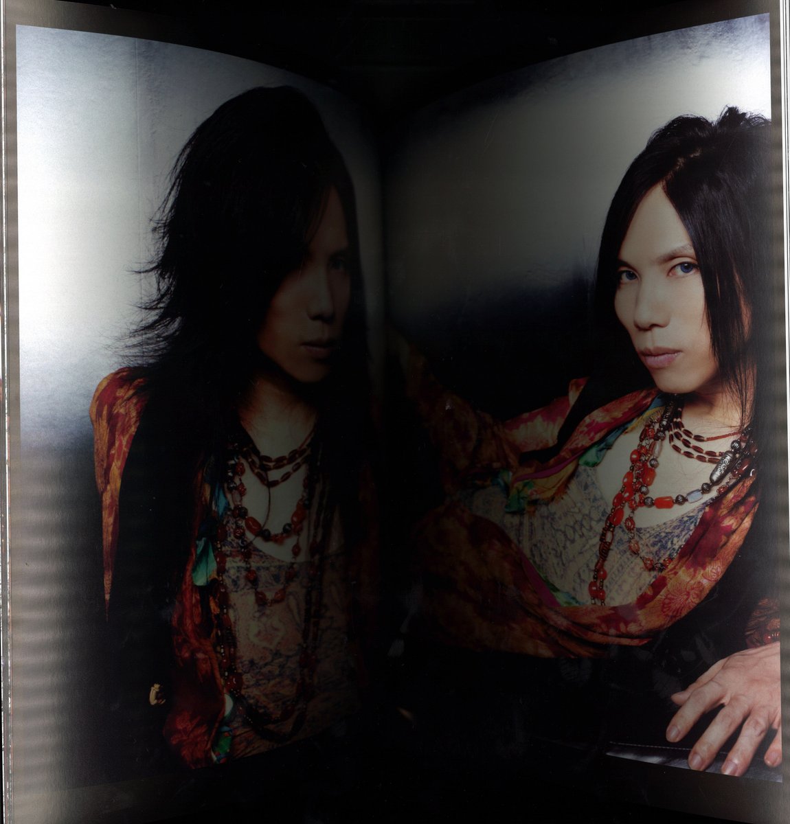MDK_SBY_VISUAL's tweet photo. Acid Black Cherry 2010 Live “Re:birth” パンフレット

通販掲載商品はコチラ。
https://t.co/HtMIIXiMQg

#AcidBlackCherry #ABC #TeamABC
#yasu #林保徳 #JanneDaArc
#ABCBAND #LtOVES #菊池真太郎
#V系 #ヴィジュアル系 #ビジュアル系 #V系って知ってる https://t.co/hPArbTR9bd