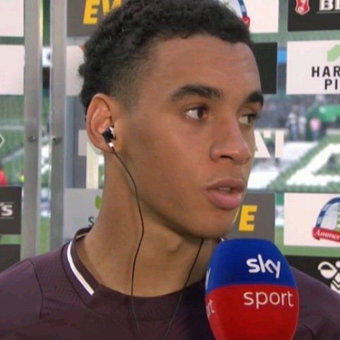 MEISTERRR tweet media