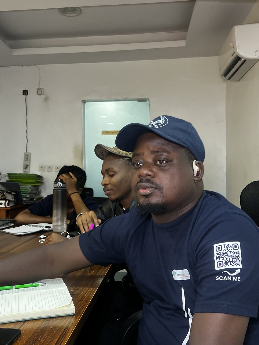 totaldataltd_'s tweet photo. Empowering minds from within
today’s session on Building Self-Trust reminded us
that growth starts with believing in ourselves
#buildselftrust #KSS #Tdl https://t.co/qcrRHS7DVg