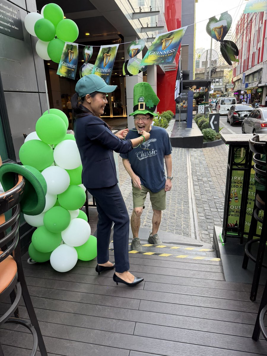 Bangkok Louie. tweet media