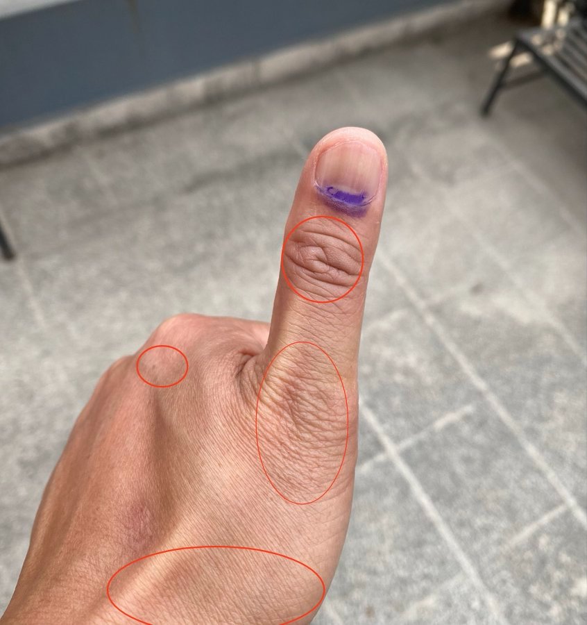 roobin khatrii tweet media