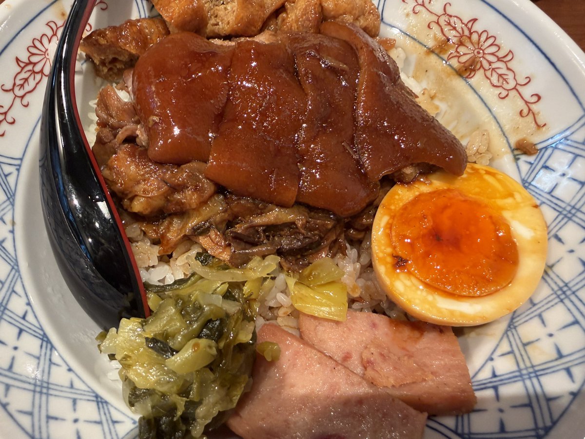 lvxinxin tweet media