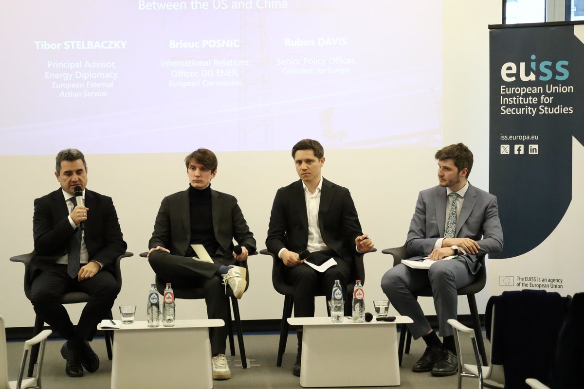 EU Institute for Security Studies tweet media