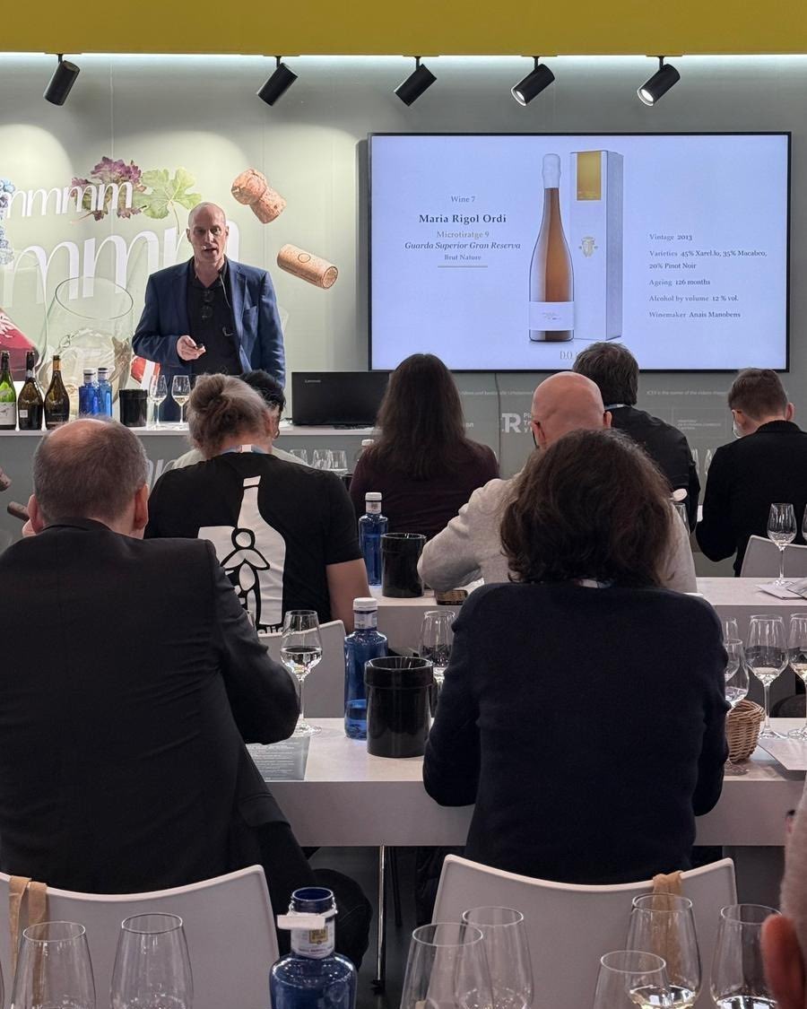 D.O. Cava tweet media