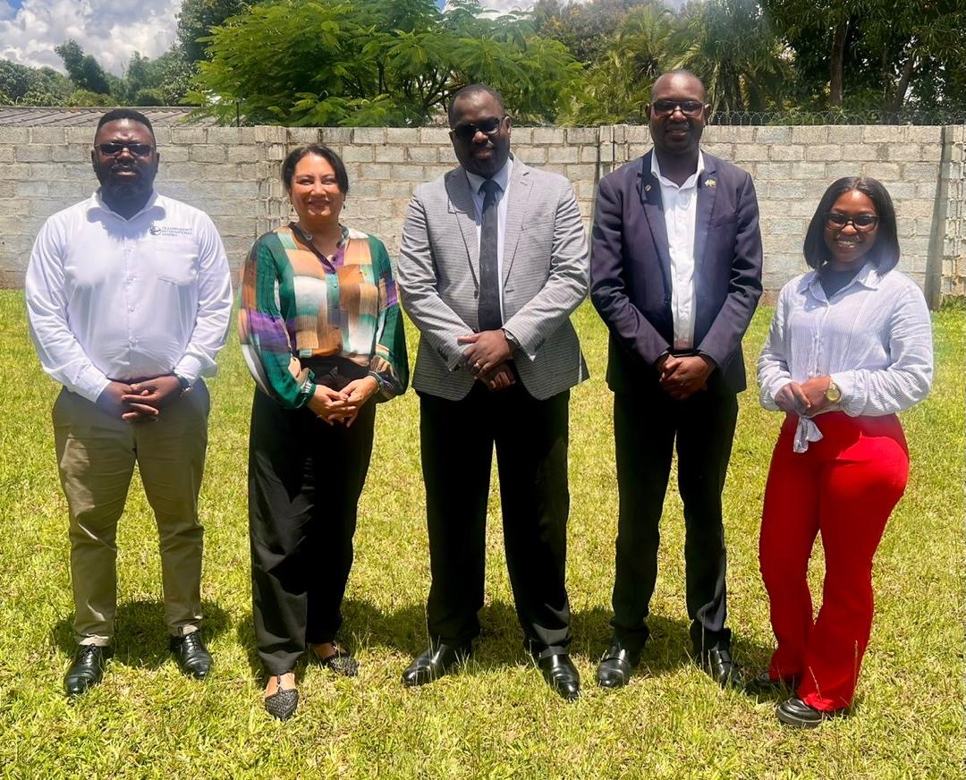 Australian Embassy, Zimbabwe tweet media