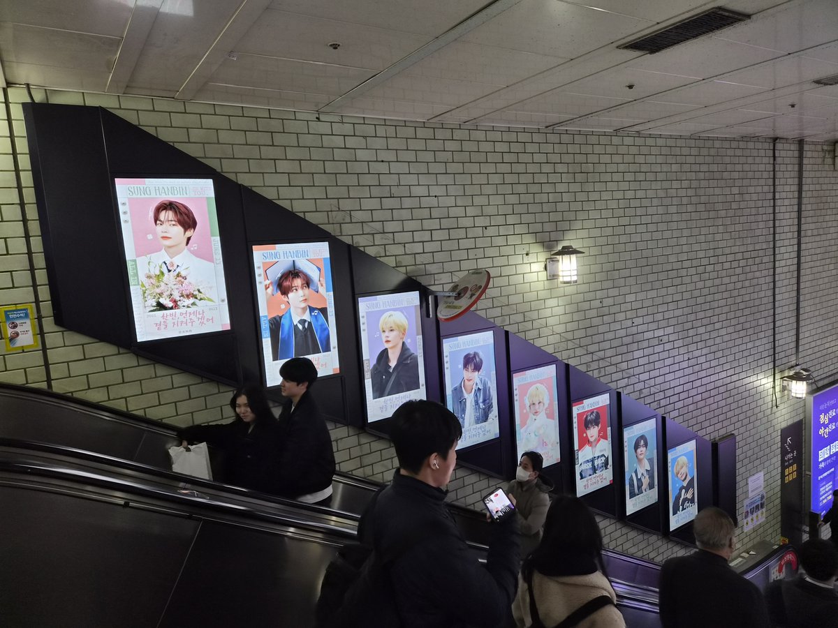 FAN_CLUB_AD tweet media