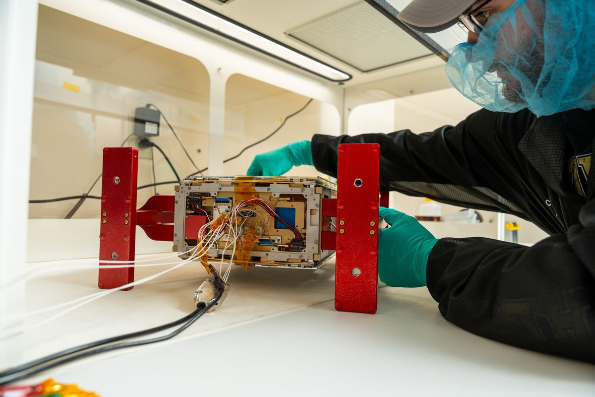 Exolaunch tweet media