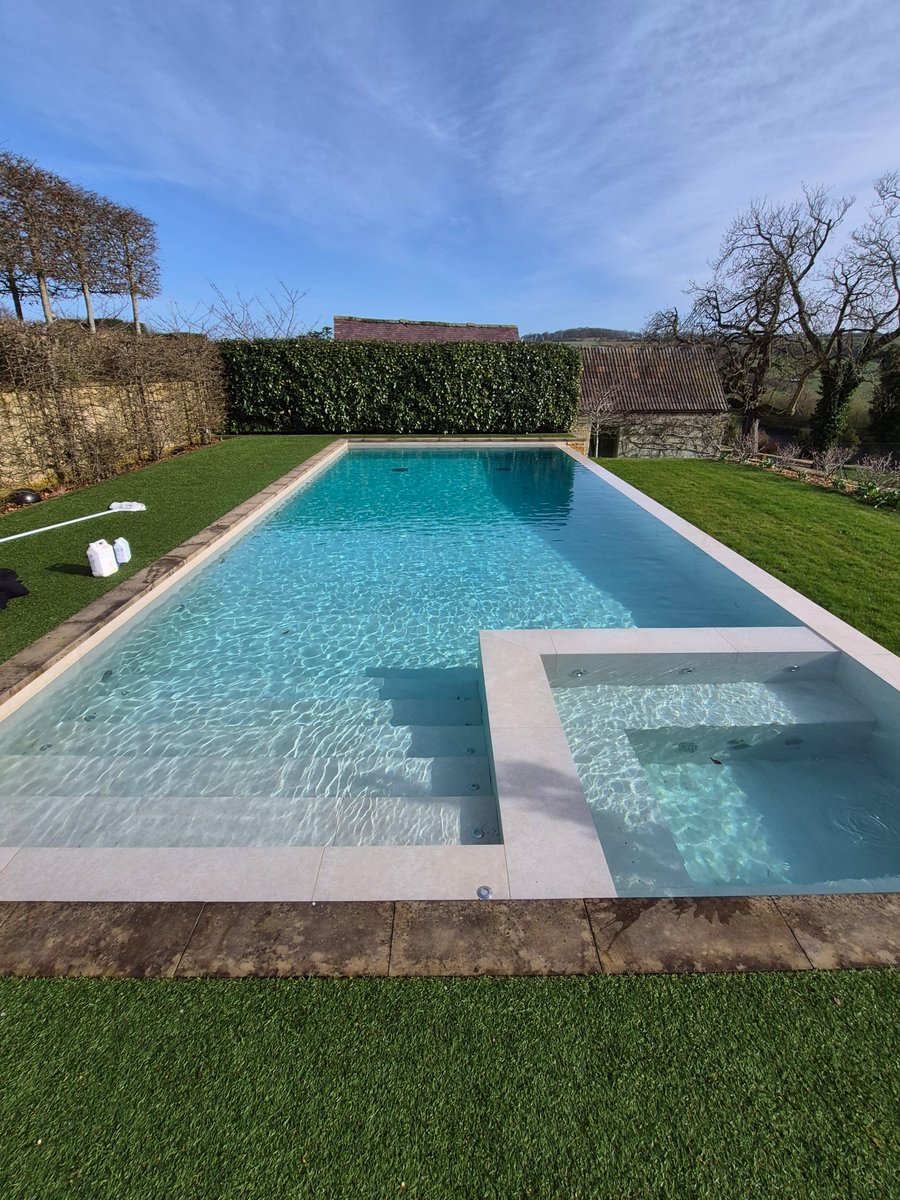Water_Technics's tweet photo. Everyone has their favorite pools. This one takes some beating. The pool pump was switch on a week ago. We went back to clean ready for the heating later in the month. Amazing Views. https://t.co/MAQPztBv0F