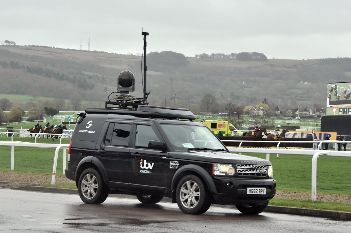 GRAVITY MEDIA tweet media