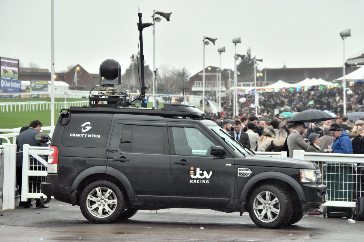 GRAVITY MEDIA tweet media