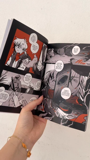 bettee pics of the argenthill doujin (old cover desogn) tysm for those who pre-ordered it so far