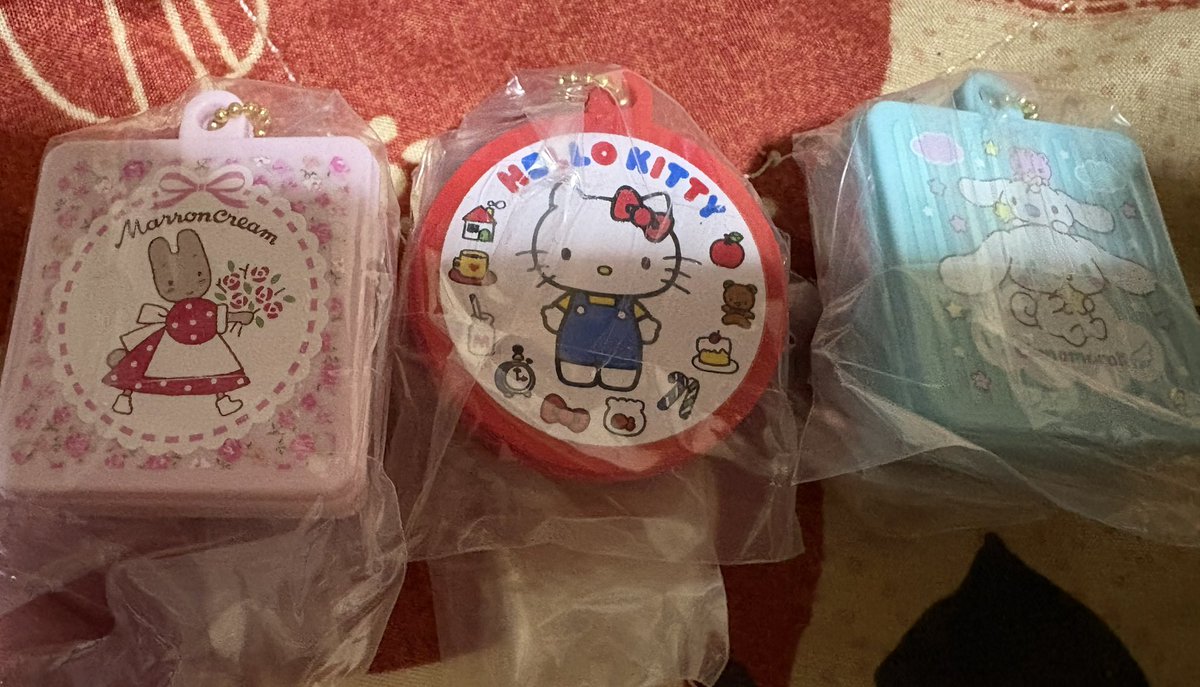 TØMØMI tweet media