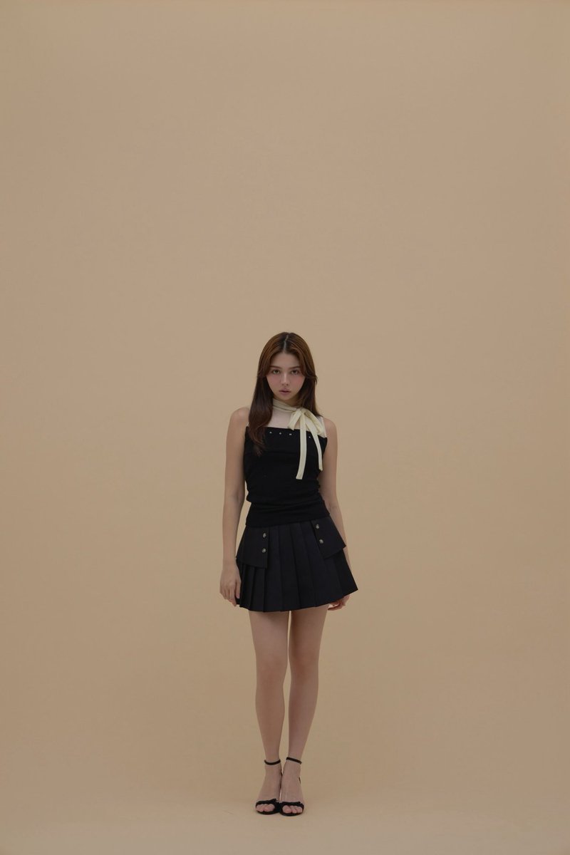 Trench pleats mini skirt color beige/black ¥9,900-tax in トレンチ