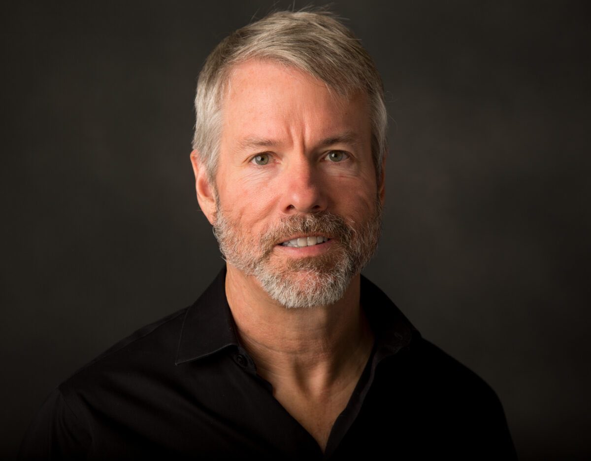 StarPlatinum_'s tweet image. Bitcoin price needed for Michael Saylor to become the richest man in the world

- Elon Musk $839B 
BTC: $3.9M

- Larry Page $257B
BTC: $1.2M

- Sergey Brin $237B
BTC: $1.1M

- Jeff Bezos $224B
BTC: $1.04M

- Mark Zuckerberg $222B
BTC: $1.03M

- Larry Ellison $190B
BTC: $880K

-