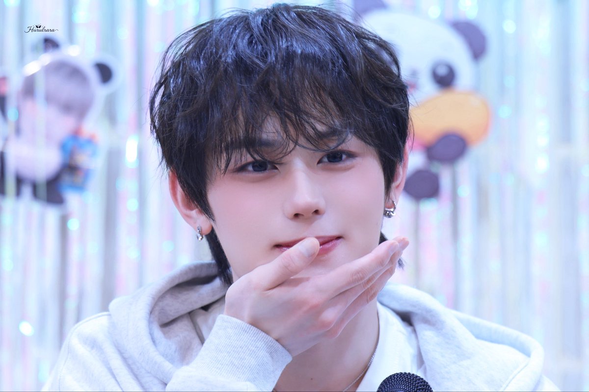 후룰라라 tweet media